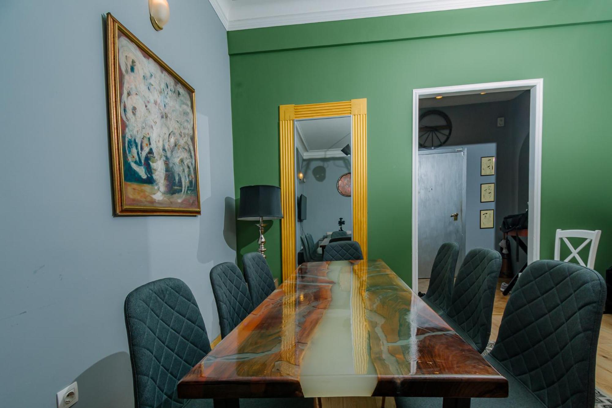 Top Center, 3Bdr, Heart Of The City, Free Secured Parking Sofia Ngoại thất bức ảnh